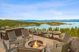 Flathead Lake Cliff Retreat